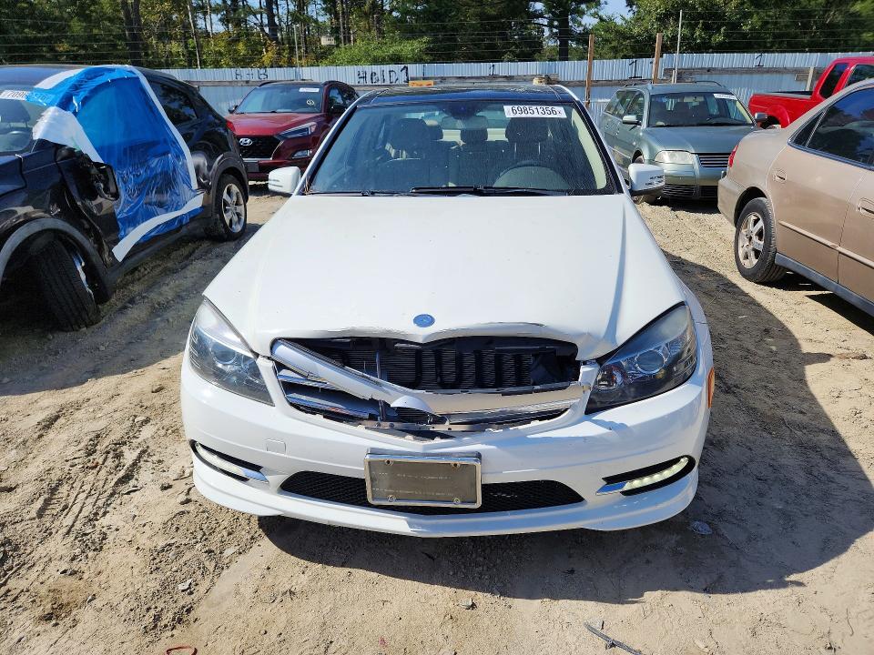 Продажа на аукционе авто 2011 Mercedes-benz C, vin: WDDGF5EB5BA483993, номер лота: 69851356