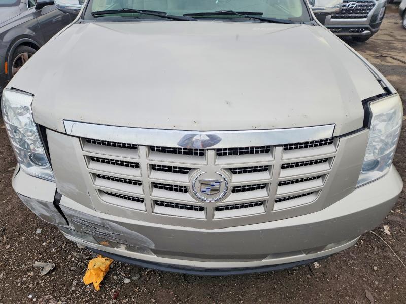 Продажа на аукционе авто 2009 Cadillac Escalade, vin: 1GYFK23239R289018, номер лота: 71217076