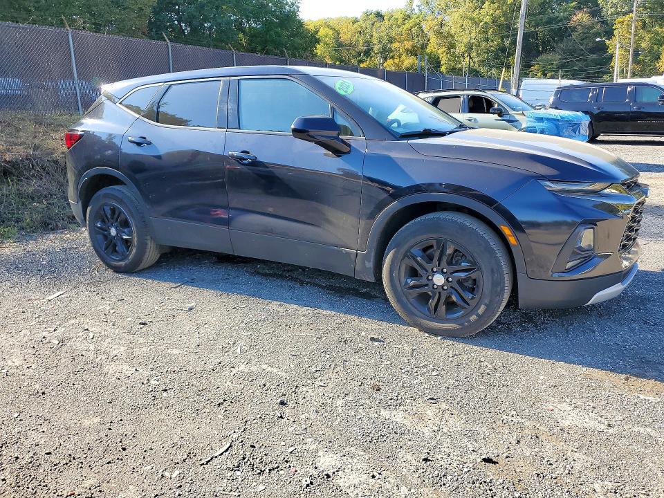 71671986 :رقم المزاد ، 3GNKBBRA2MS540465 vin ، 2021 Chevrolet Blazer مزاد بيع
