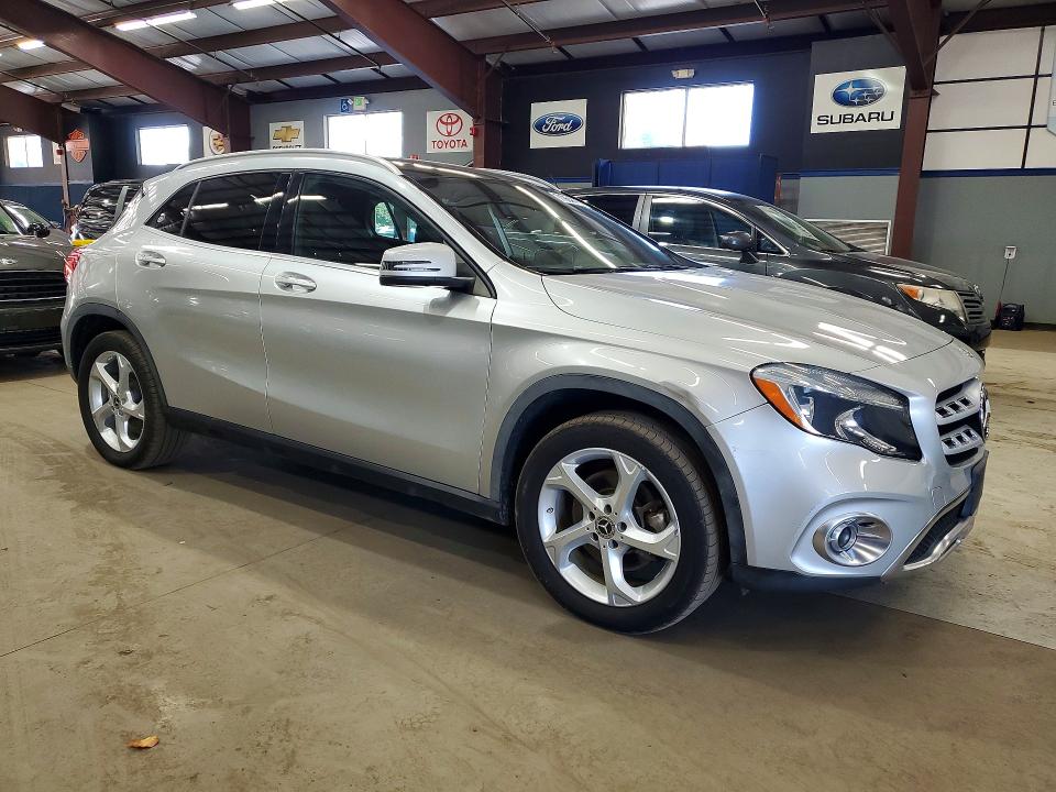 71964896 :رقم المزاد ، WDCTG4GB5JJ429048 vin ، 2018 Mercedes-benz Gla مزاد بيع
