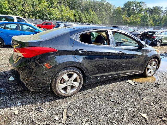 2011 Hyundai Elantra მანქანა იყიდება აუქციონზე, vin: 5NPDH4AE2BH005217, აუქციონის ნომერი: 71416756