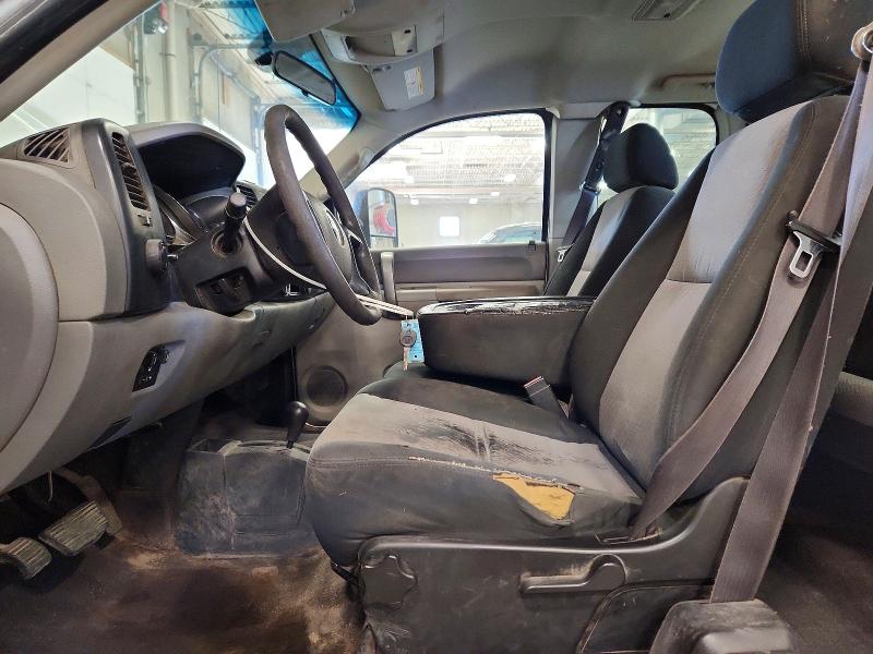 71436076 :رقم المزاد ، 1GCHK29K88E215492 vin ، 2008 Chevrolet Silverado مزاد بيع