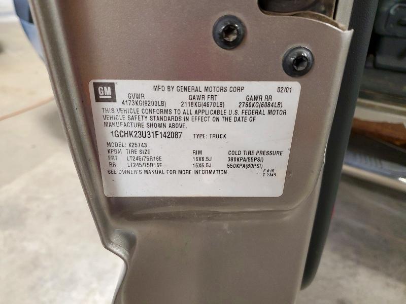 2001 Chevrolet Silverado მანქანა იყიდება აუქციონზე, vin: 1GCHK23U31F142087, აუქციონის ნომერი: 72433186