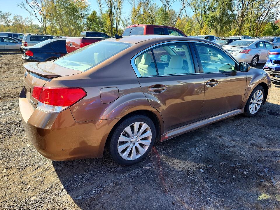 2011 Subaru Legacy მანქანა იყიდება აუქციონზე, vin: 4S3BMBK64B3210533, აუქციონის ნომერი: 71007486