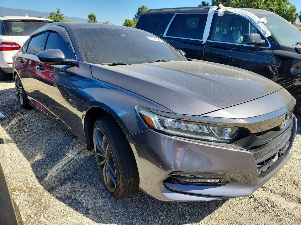 Продаж на аукціоні авто 2019 Honda Accord, vin: 1HGCV1F30KA066536, номер лоту: 69167126