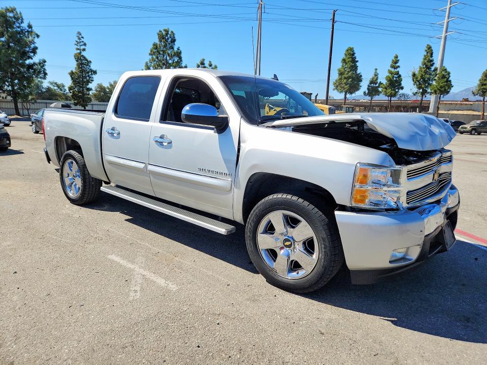 Продаж на аукціоні авто 2011 Chevrolet Silverado, vin: 3GCPCSE08BG299102, номер лоту: 71679436