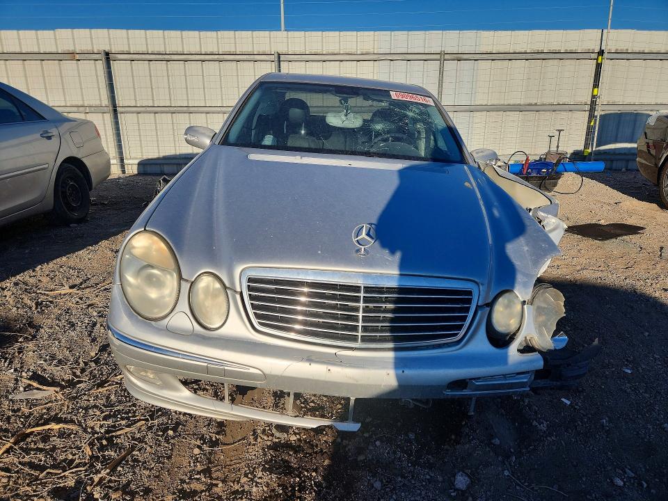 2004 Mercedes-benz E მანქანა იყიდება აუქციონზე, vin: WDBUF70J44A548955, აუქციონის ნომერი: 69096516
