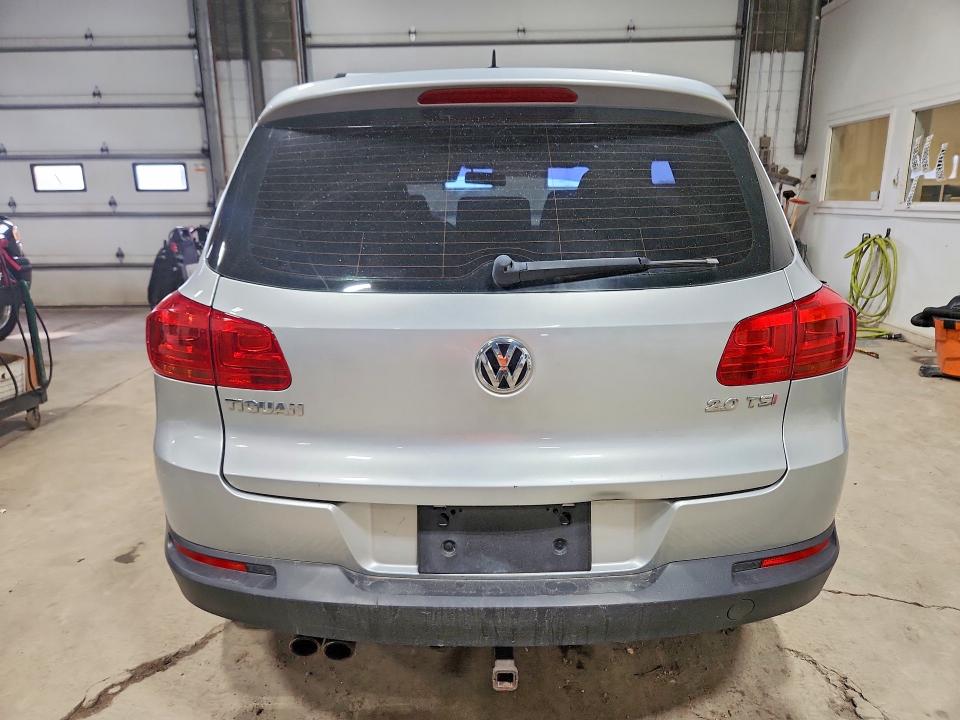 2014 Volkswagen Tiguan მანქანა იყიდება აუქციონზე, vin: WVGCV3AX9EW546193, აუქციონის ნომერი: 71356266