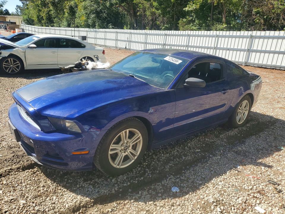 Продажа на аукционе авто 2014 Ford Mustang, vin: 1ZVBP8AM7E5273920, номер лота: 71254096