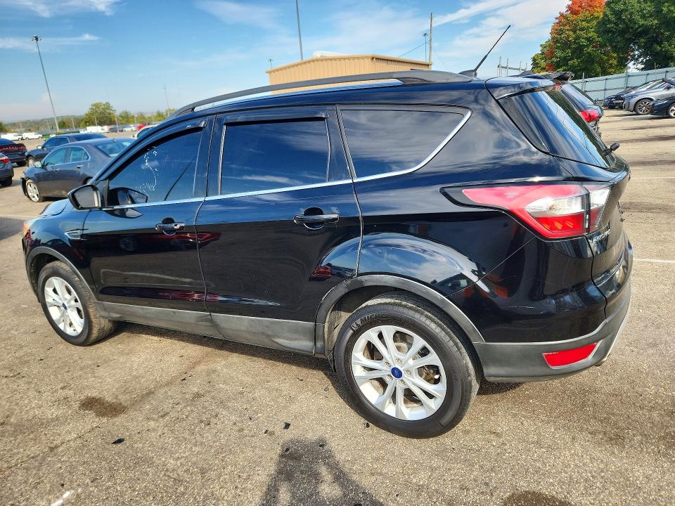 Продаж на аукціоні авто 2018 Ford Escape, vin: 1FMCU9GD1JUB29370, номер лоту: 72571326