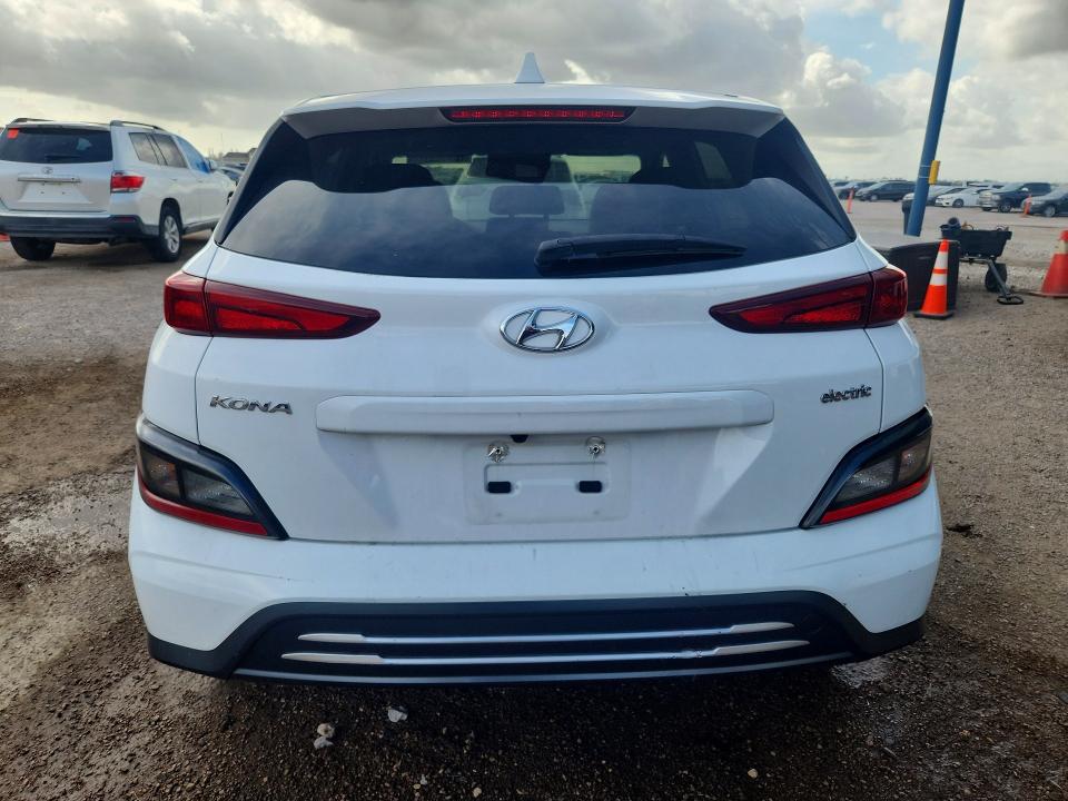 70564486 :رقم المزاد ، KM8K33AG0PU187428 vin ، 2023 Hyundai Kona مزاد بيع