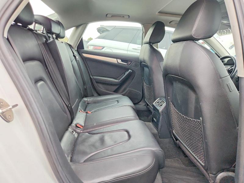 Продажа на аукционе авто 2015 Audi A4, vin: WAUBFAFL4FN032098, номер лота: 70938306
