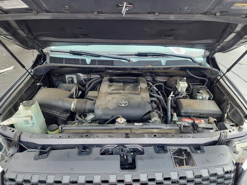 71800636 :رقم المزاد ، 5TFEY5F10JX243442 vin ، 2018 Toyota Tundra مزاد بيع