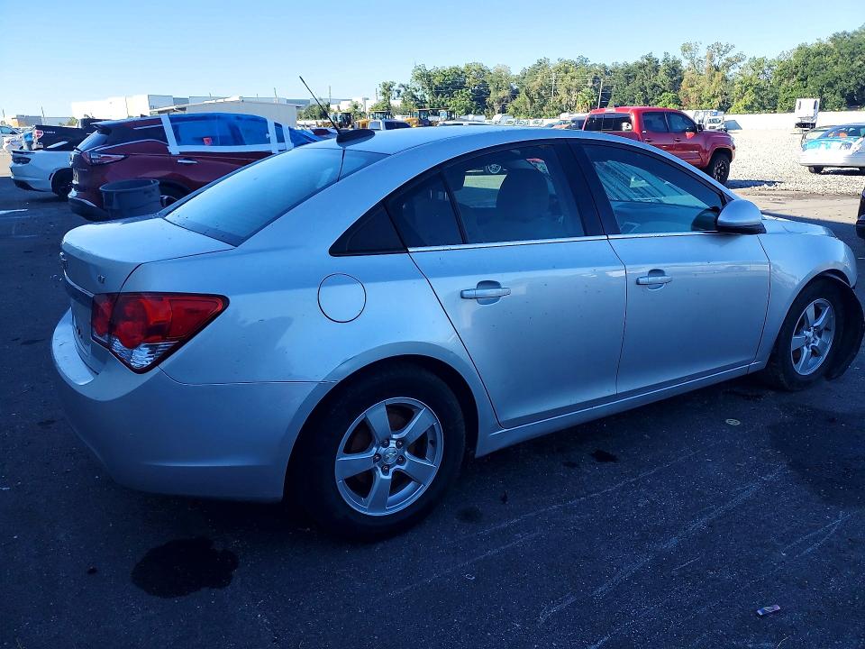 72531086 :رقم المزاد ، 1G1PC5SB2F7206494 vin ، 2015 Chevrolet Cruze مزاد بيع