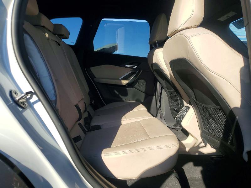 72566996 :رقم المزاد ، WBX73EF09P5V72291 vin ، 2023 Bmw X1 مزاد بيع