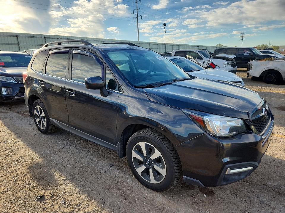 70806196 :رقم المزاد ، JF2SJARC4JH421913 vin ، 2018 Subaru Forester مزاد بيع