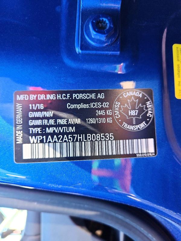 73415996 :رقم المزاد ، WP1AA2A57HLB08535 vin ، 2017 Porsche Macan مزاد بيع