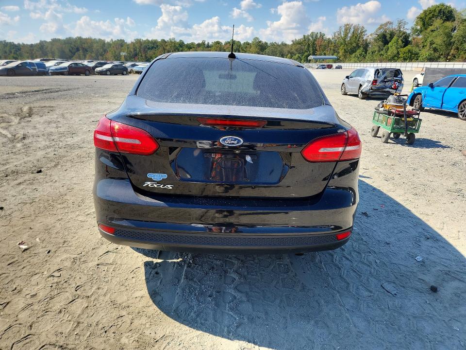Продаж на аукціоні авто 2017 Ford Focus, vin: 1FADP3E29HL337386, номер лоту: 71152726