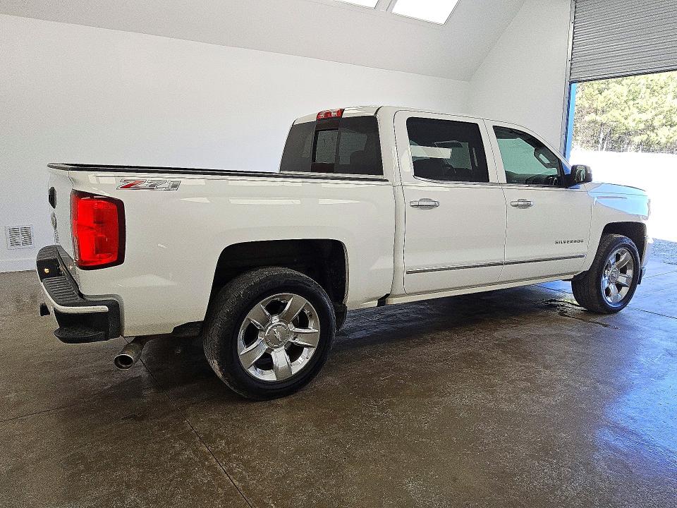 71190576 :رقم المزاد ، 3GCUKSECXHG364167 vin ، 2017 Chevrolet Silverado مزاد بيع