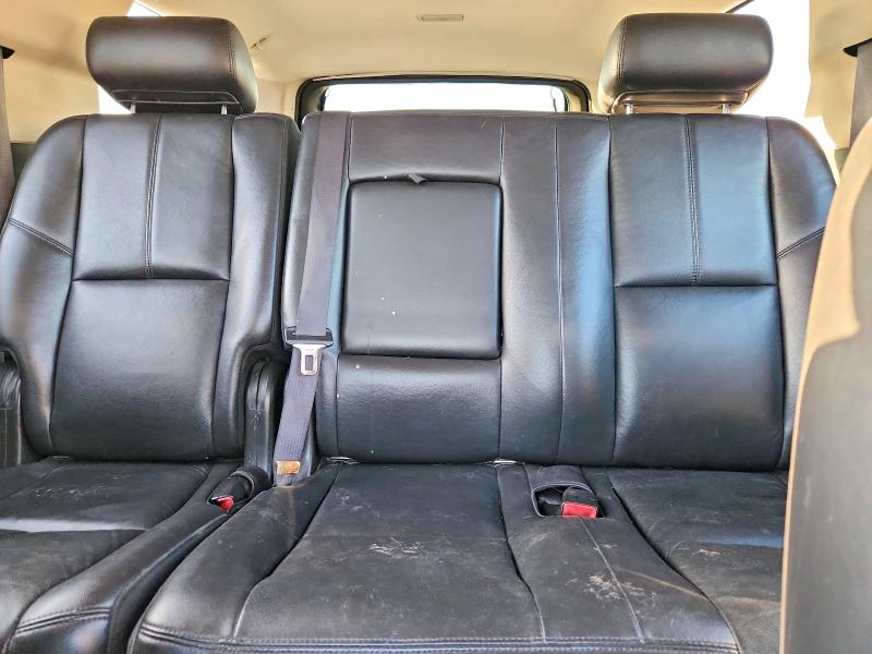 2010 Chevrolet Suburban მანქანა იყიდება აუქციონზე, vin: 1GNUCJE09AR216439, აუქციონის ნომერი: 71763766