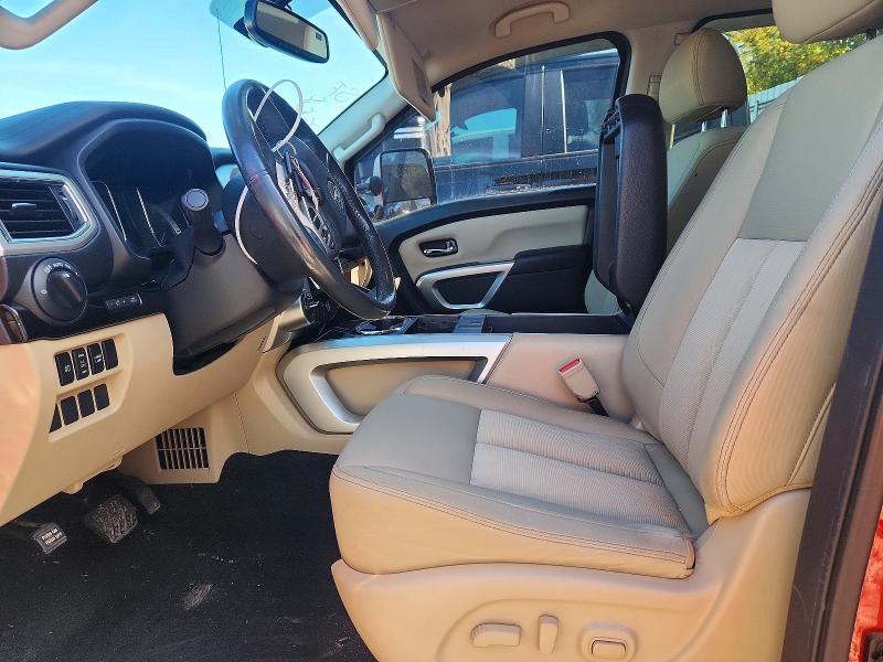 2017 Nissan Titan მანქანა იყიდება აუქციონზე, vin: 1N6AA1E58HN574773, აუქციონის ნომერი: 71453806