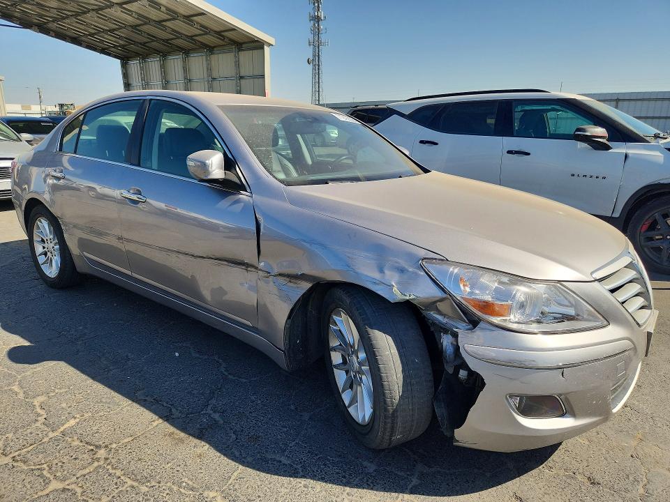 71243636 :رقم المزاد ، KMHGC4DE7AU081457 vin ، 2010 Hyundai Genesis مزاد بيع