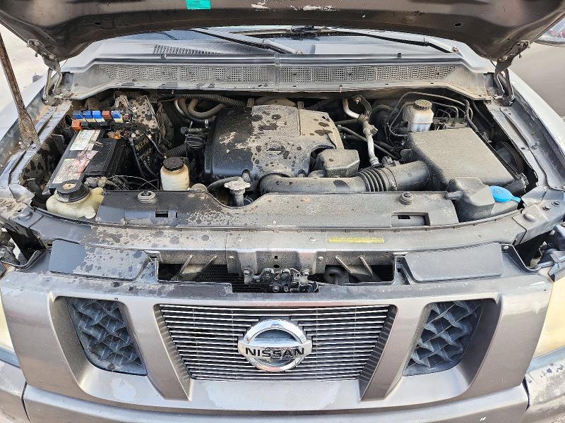 70521716 :رقم المزاد ، 1N6AA0ECXBN317596 vin ، 2011 Nissan Titan مزاد بيع