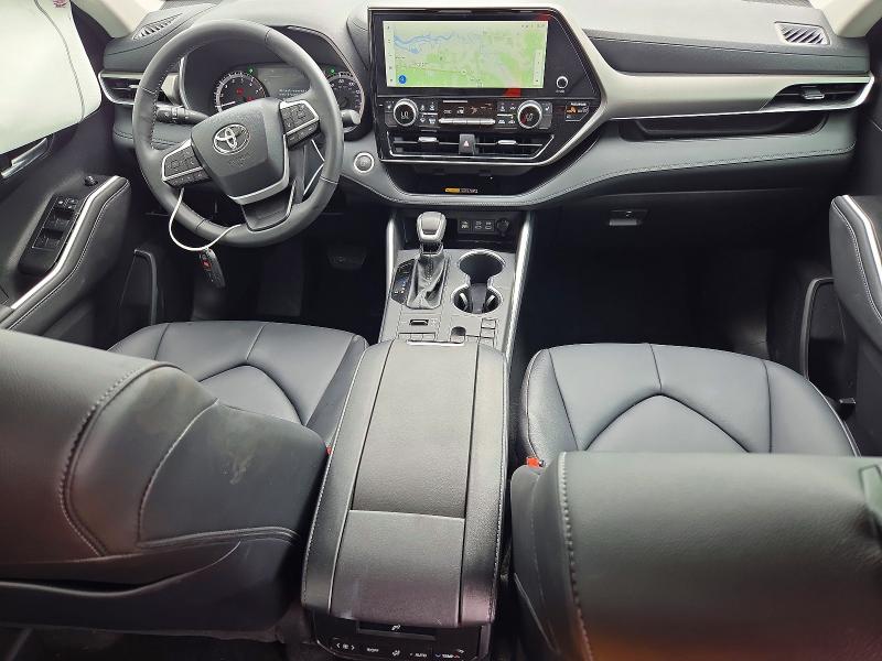 Продажа на аукционе авто 2026 Toyota Highlander, vin: 5TDKDRBHXTS604211, номер лота: 71254136