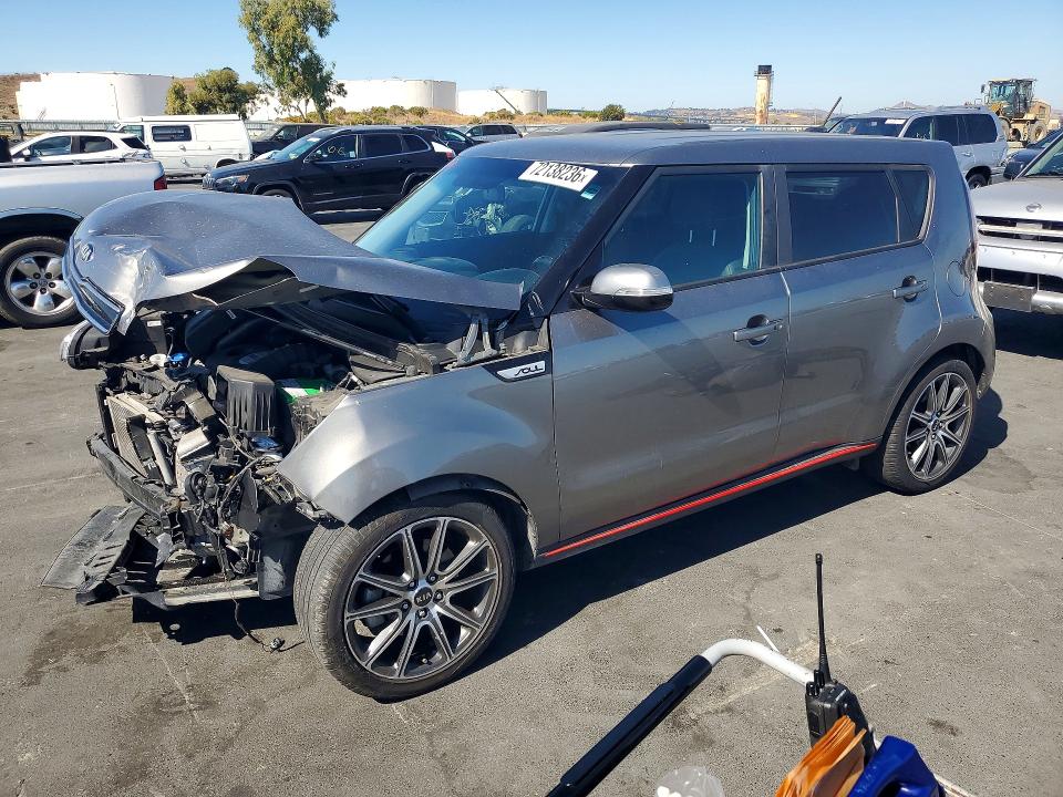 72138236 :رقم المزاد ، KNDJX3AA1J7544587 vin ، 2018 Kia Soul مزاد بيع