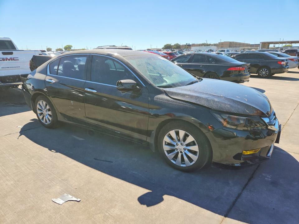 71781216 :رقم المزاد ، 1HGCR3F87DA037033 vin ، 2013 Honda Accord مزاد بيع