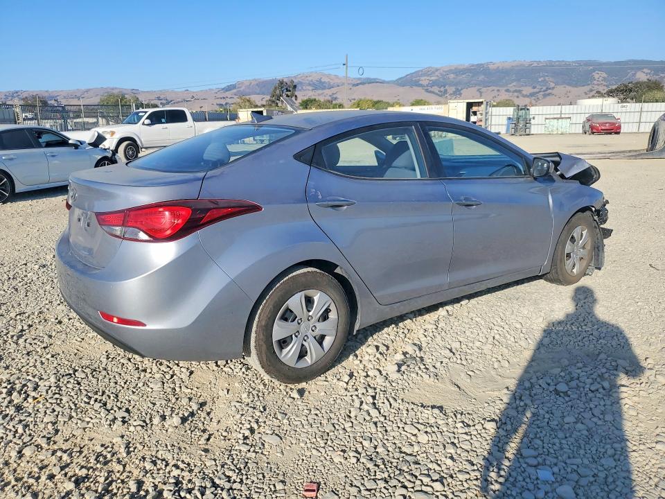 Продажа на аукционе авто 2016 Hyundai Elantra, vin: 5NPDH4AE9GH715948, номер лота: 71445386