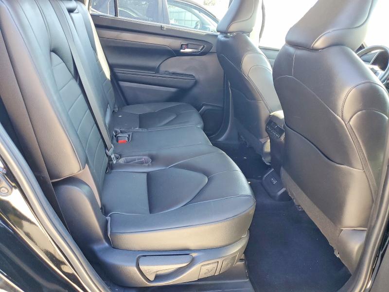 2023 Toyota Highlander მანქანა იყიდება აუქციონზე, vin: 5TDKDRBH8PS007936, აუქციონის ნომერი: 71908556