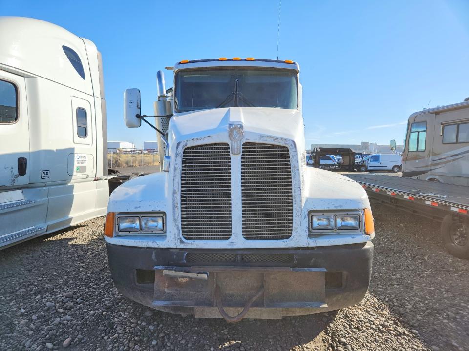 Продажа на аукционе авто 2000 Kenworth Construction, vin: 3WKAD69X0YF831010, номер лота: 71761666
