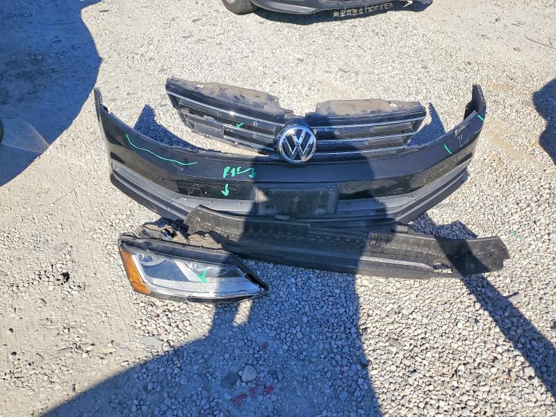 2017 Volkswagen Jetta მანქანა იყიდება აუქციონზე, vin: 3VW2B7AJXHM323626, აუქციონის ნომერი: 70382976