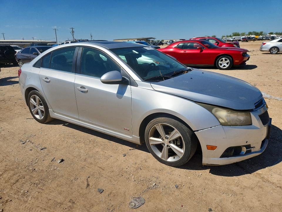 72144956 :رقم المزاد ، 1G1PE5SB0E7300303 vin ، 2014 Chevrolet Cruze مزاد بيع