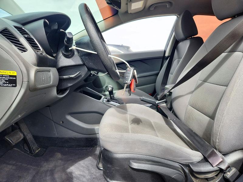 Продажа на аукционе авто 2017 Kia Forte, vin: 3KPFK4A7XHE131222, номер лота: 72539076