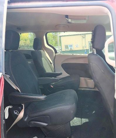 72616996 :رقم المزاد ، 2C4RC1BG7HR782152 vin ، 2017 Chrysler Pacifica مزاد بيع