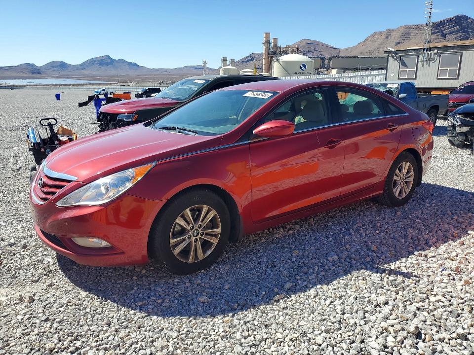 2013 Hyundai Sonata მანქანა იყიდება აუქციონზე, vin: 5NPEB4AC5DH572058, აუქციონის ნომერი: 71498846