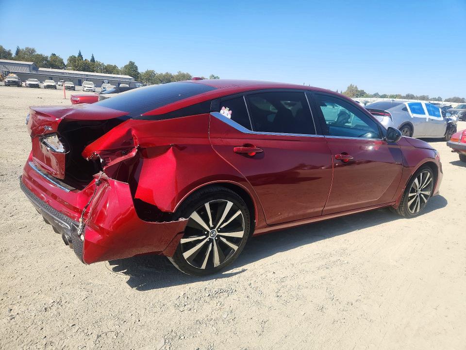 Продажа на аукционе авто 2022 Nissan Altima, vin: 1N4BL4CV3NN420396, номер лота: 72145066