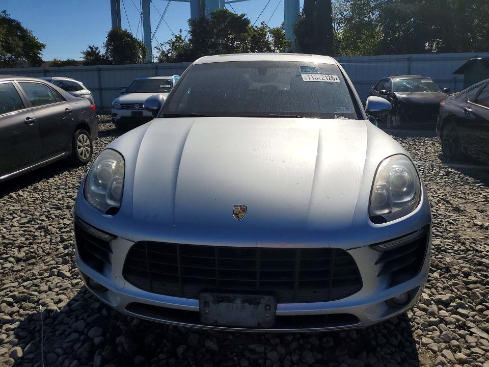 71322126 :رقم المزاد ، WP1AB2A56FLB54965 vin ، 2015 Porsche Macan مزاد بيع