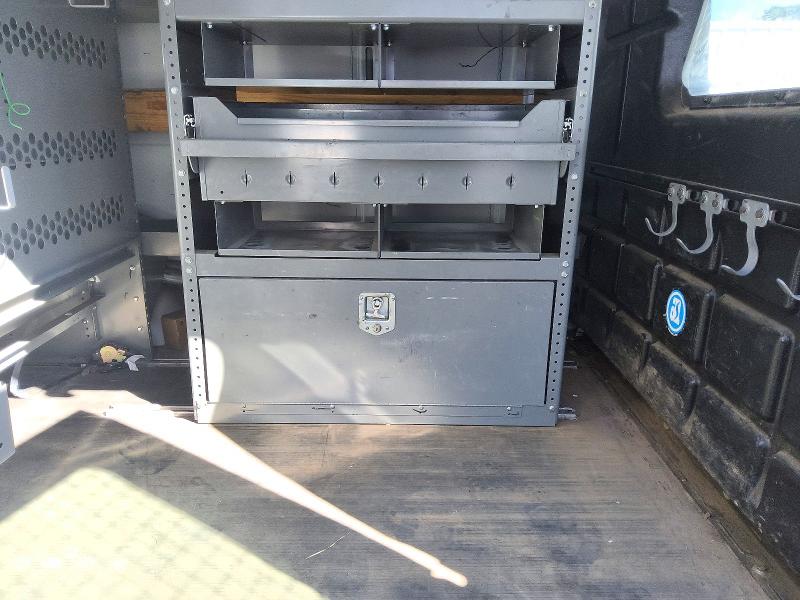 70786916 :رقم المزاد ، 1GCWGAFP4J1189375 vin ، 2018 Chevrolet Express G2500 مزاد بيع
