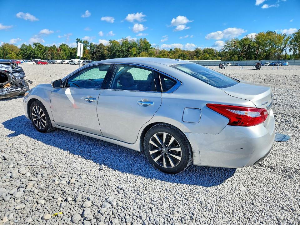 Продажа на аукционе авто 2017 Nissan Altima, vin: 1N4AL3AP5HC188166, номер лота: 71475686