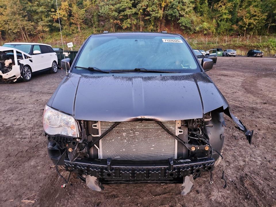 Продаж на аукціоні авто 2015 Chrysler Town & Country, vin: 2C4RC1BG3FR630432, номер лоту: 71226326