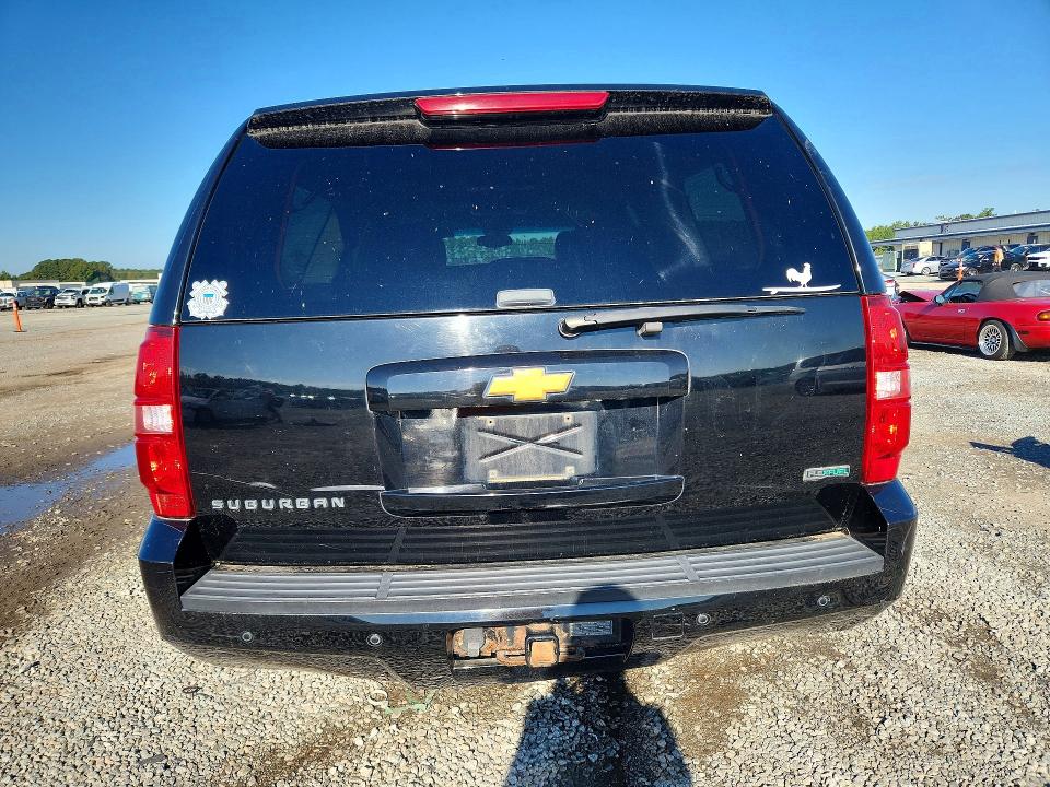 2012 Chevrolet Suburban მანქანა იყიდება აუქციონზე, vin: 1GNSKJE73CR132708, აუქციონის ნომერი: 71020516