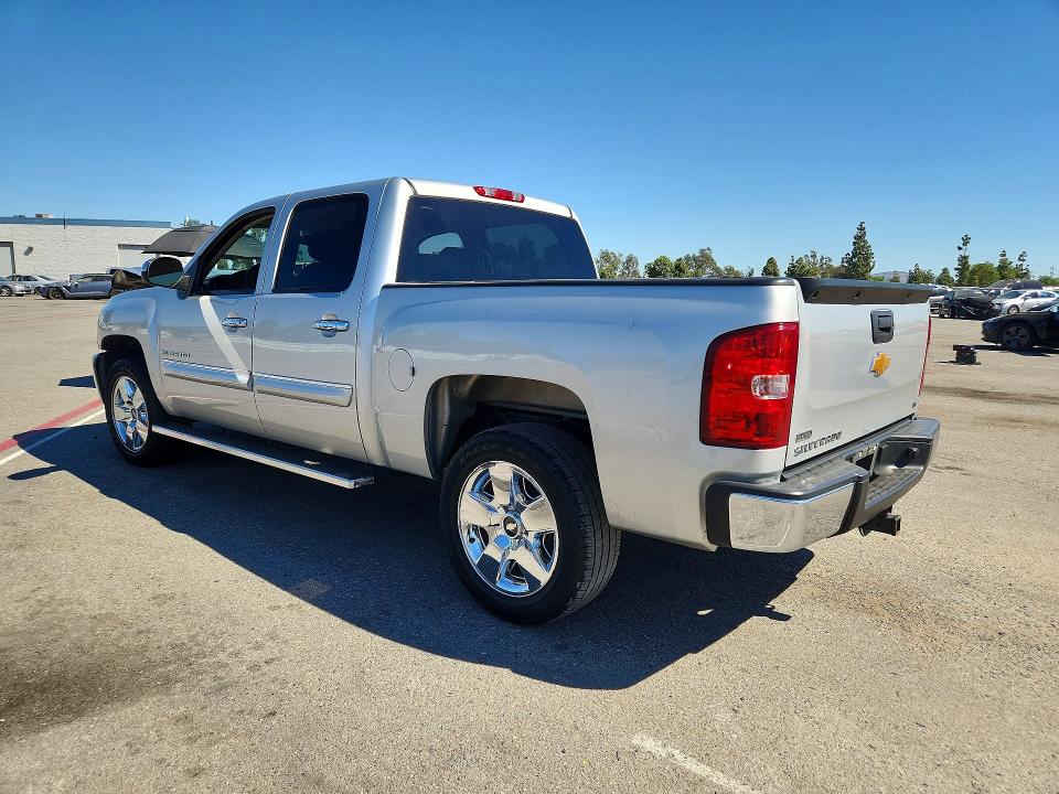 Продаж на аукціоні авто 2011 Chevrolet Silverado, vin: 3GCPCSE08BG299102, номер лоту: 71679436