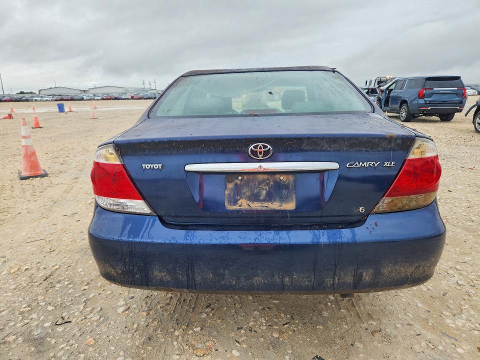 Продажа на аукционе авто 2006 Toyota Camry, vin: 4T1BF30K06U112580, номер лота: 71419306