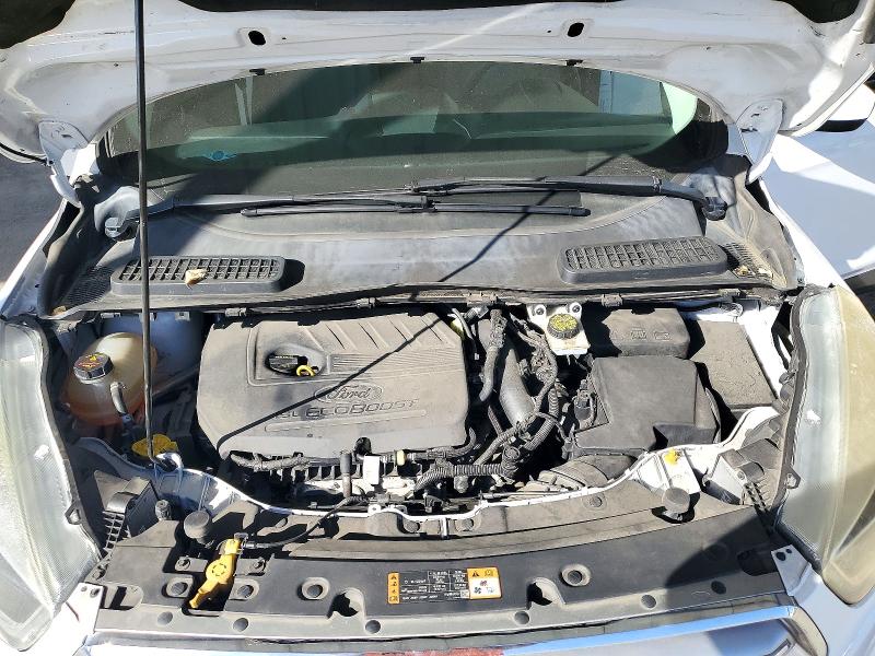2017 Ford Escape მანქანა იყიდება აუქციონზე, vin: 1FMCU0GD6HUE76876, აუქციონის ნომერი: 73282316