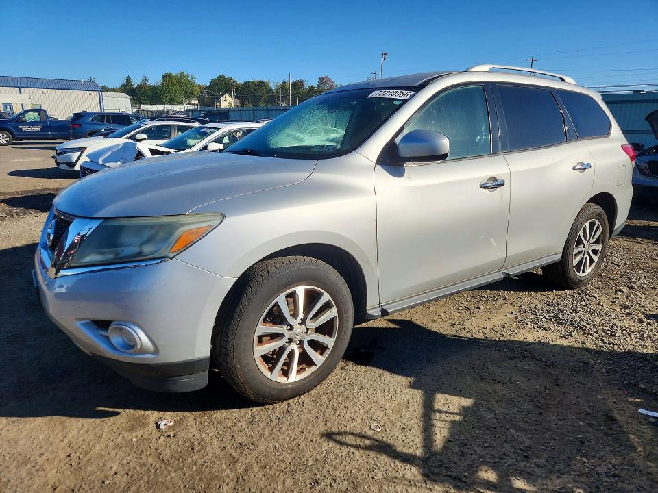72240966 :رقم المزاد ، 5N1AR2MM3DC655580 vin ، 2013 Nissan Pathfinder مزاد بيع