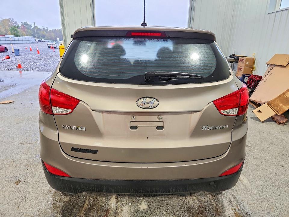 70782106 :رقم المزاد ، KM8JT3AC8AU040161 vin ، 2010 Hyundai Tucson مزاد بيع