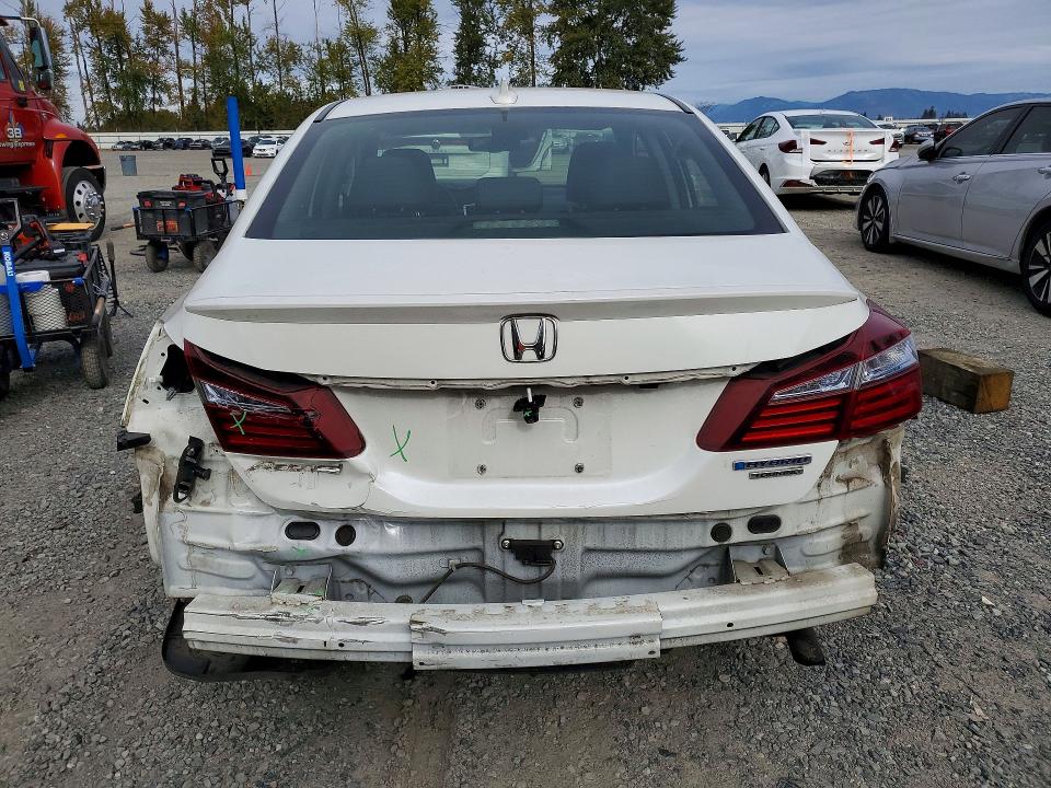 Продажа на аукционе авто 2017 Honda Accord, vin: JHMCR6F75HC013071, номер лота: 72908876